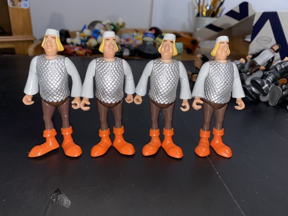 Coleção Espada Era a Lei, Marca Famosa (Disney)