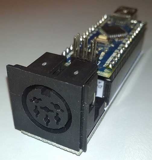 NANO2IEC - emulator stacji dysków do Commodore 64