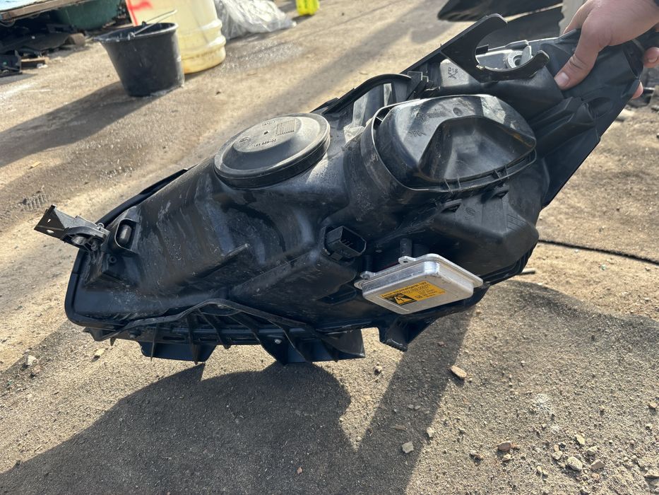 Фара ксенон Сітроен С4 гранд пікассо citroen c4 grand picasso xenon