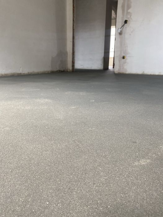 Напівсуха стяжка машинна для теплої підлоги