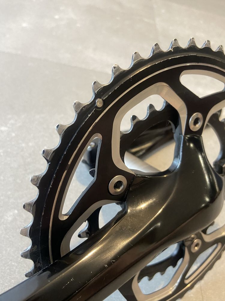 Mechanizm korbowy Shimano FC-RS500, zębatki 50-34t 175mm
