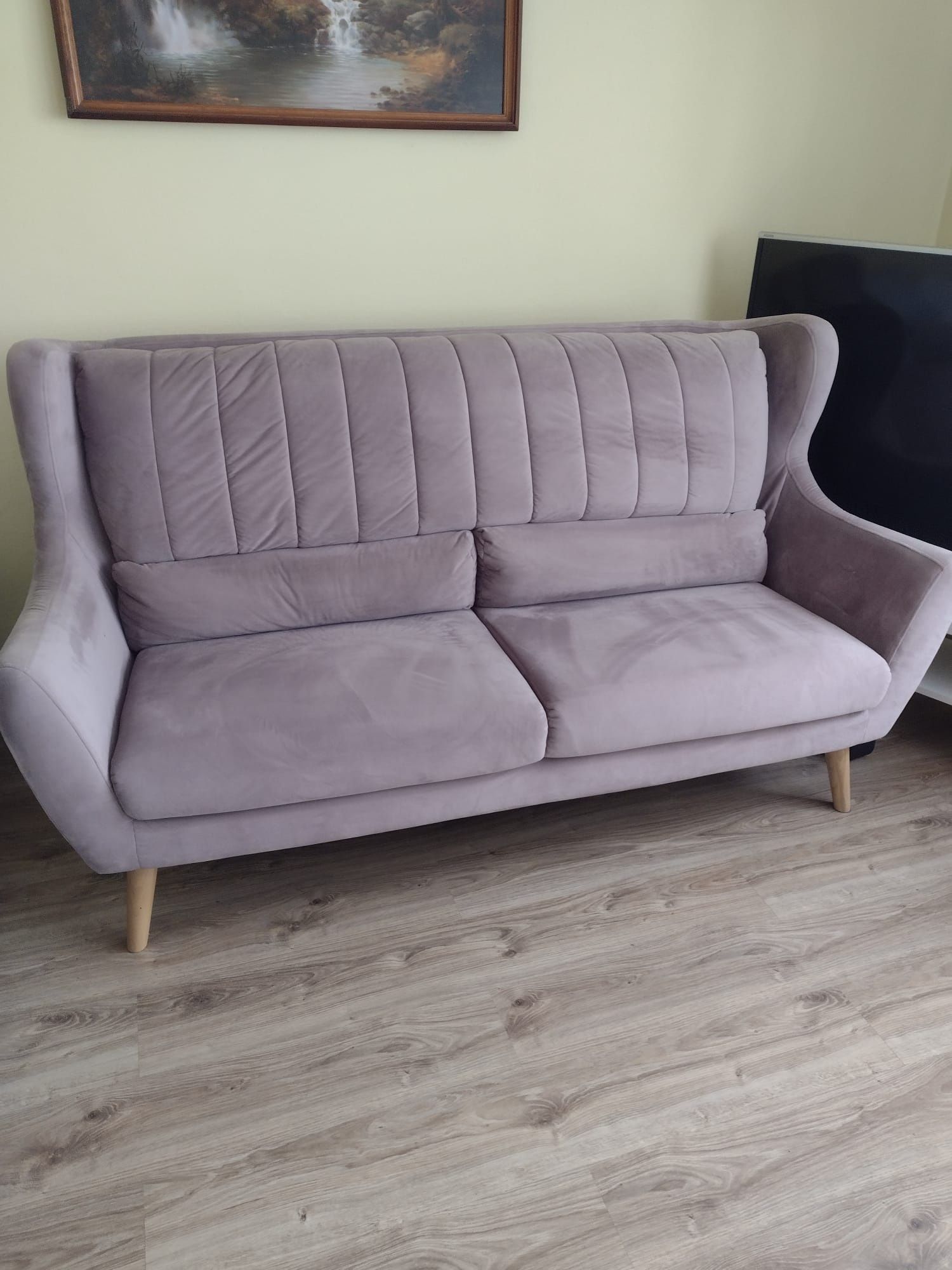 Sofa ozdobna nierozkładana elegancka