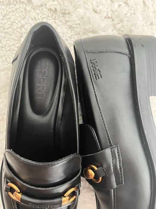 Esprit лофери нові