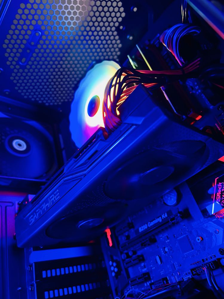Komputer Do Gier Gamingowy RGB Intel I5 3,6Ghz , RX570 8GB , 8GB DDR4