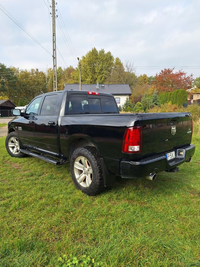 Dodge Ram sport 4x4 super stan