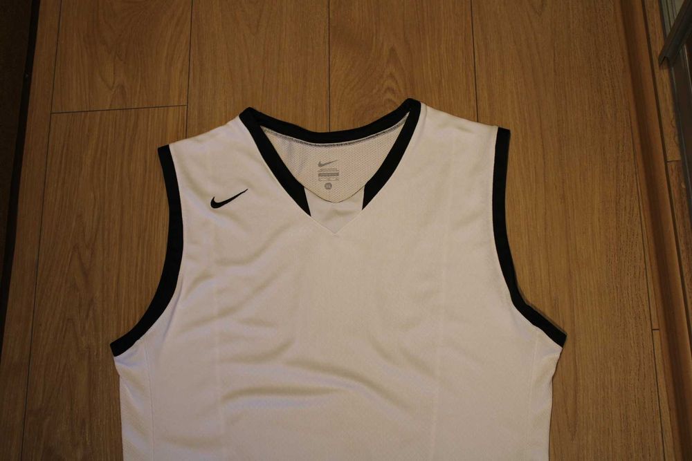Świetna koszulka koszykarska,męska,NIKE,roz.L/XL,biała