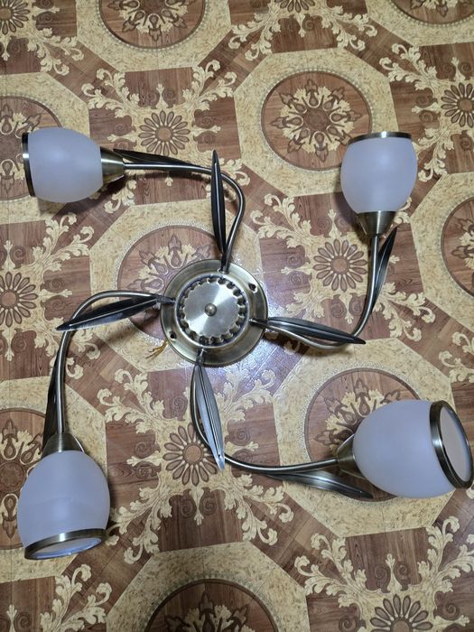 Люстра Brille припотолочная