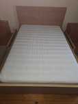 Estrutura de cama e colchão IKEA 140 x 200