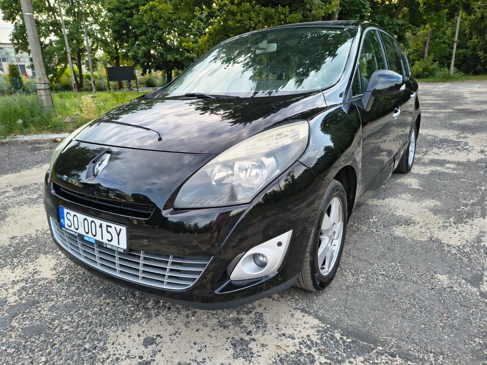 Renault grand Scenic 7 osòb instalacja  gazowa mocno doinwestowany