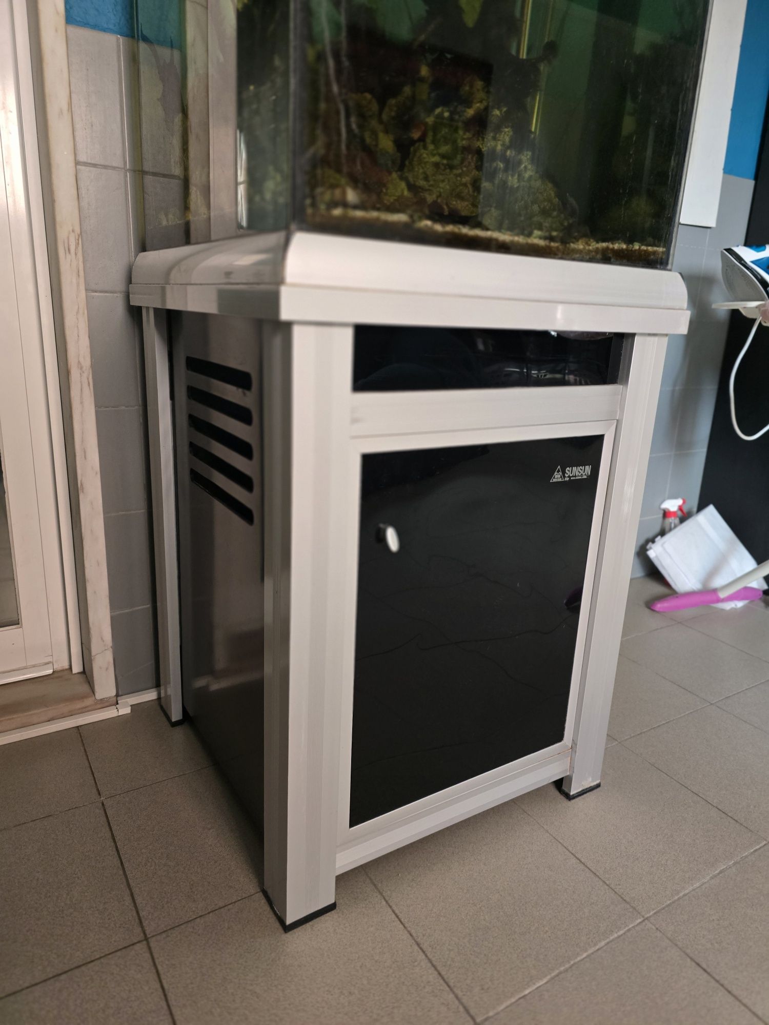 Aquario Cubo com sump Sunsun em alumínio/PVC Agua Salgada/Agua doce