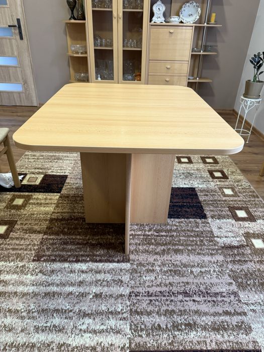 Komplet mebli + stół.