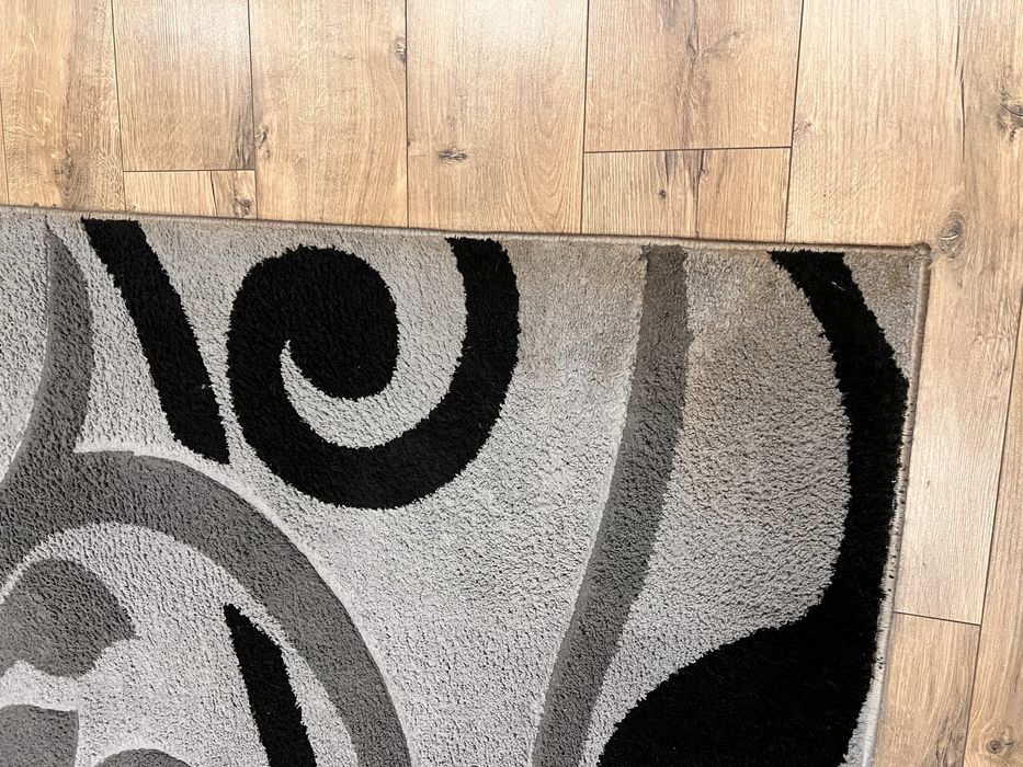 Ковер, палас 2,5 на 1,5 в гарному стані