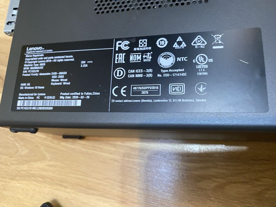 Komputer Lenovo IdeaCenter model 90G9+ klawiatura Dell + stan idealny