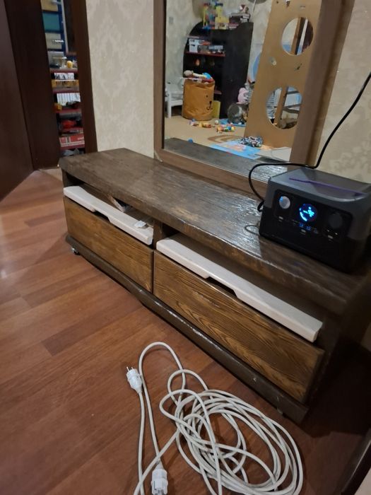 Тумба під телевізор