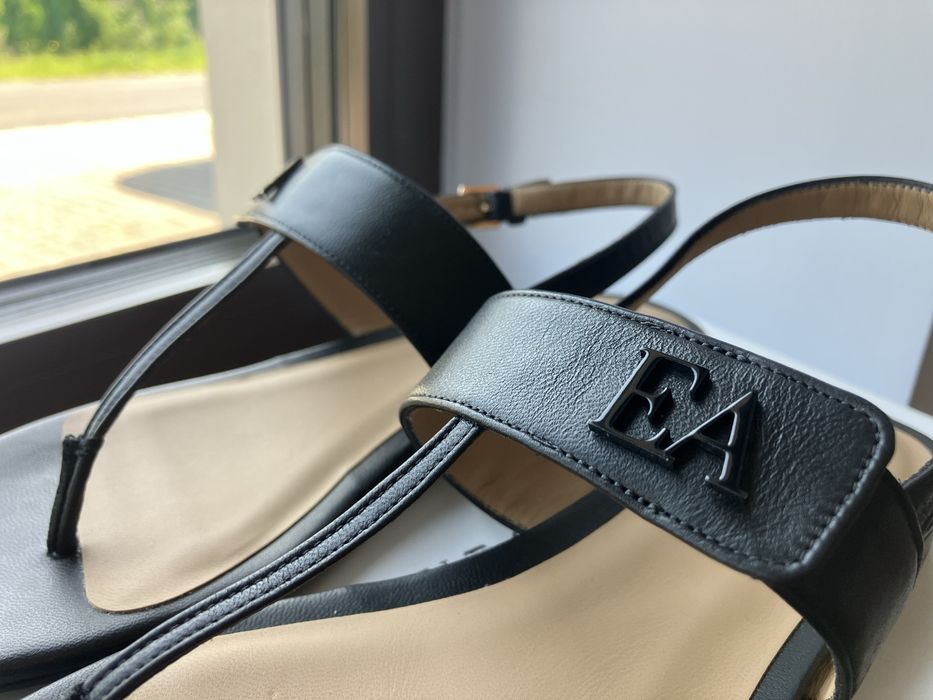 Emporio Armani luksusowe wloskie japonki / klapki skorzane New 38/39