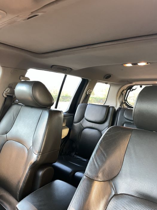 Продаж Ніссан Патфайндер|Nissan Pathfinder