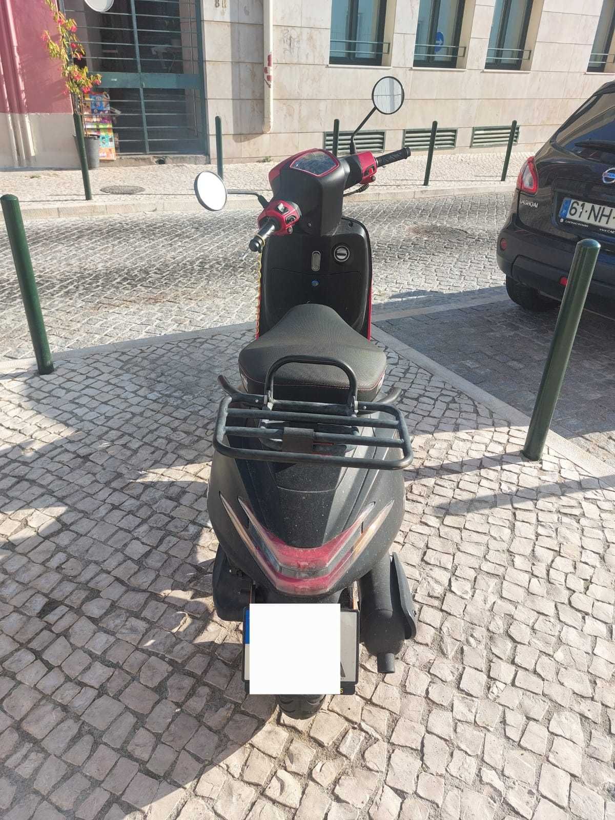 Scooter 125 MITT