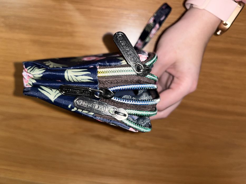 Vendo bolsa de maquilhagem com flamingos nova