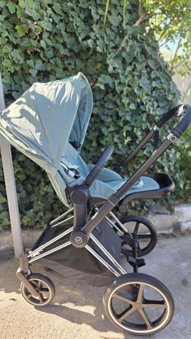 Продам Cybex Priam коляска 3 в 1 Leaf Green шасі Chrome Black