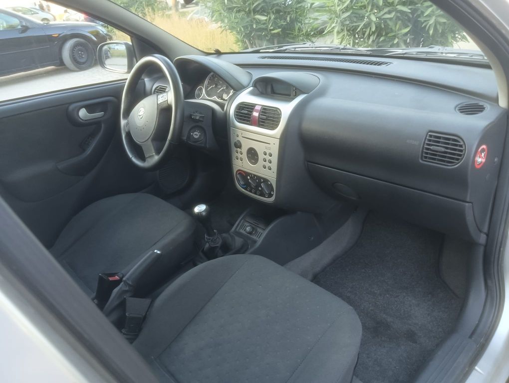 Opel corsa C gasóleo 1.3cdti ano 2004