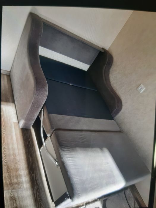 Продам диван стан нового