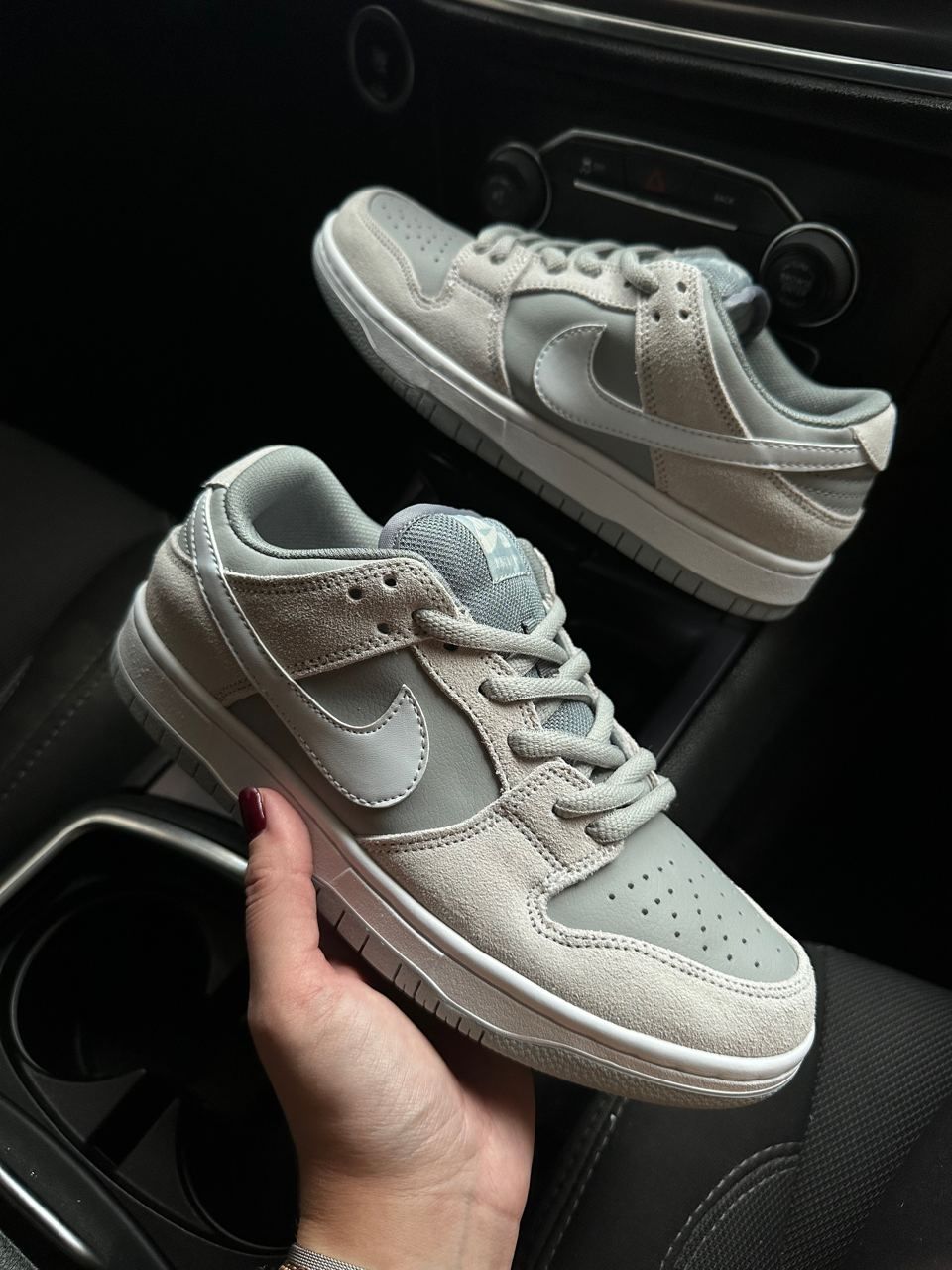 Кросовки Nike Dunk Disrupt Grey White

•Дроп ціна - 1800 грн 
•Матеріа