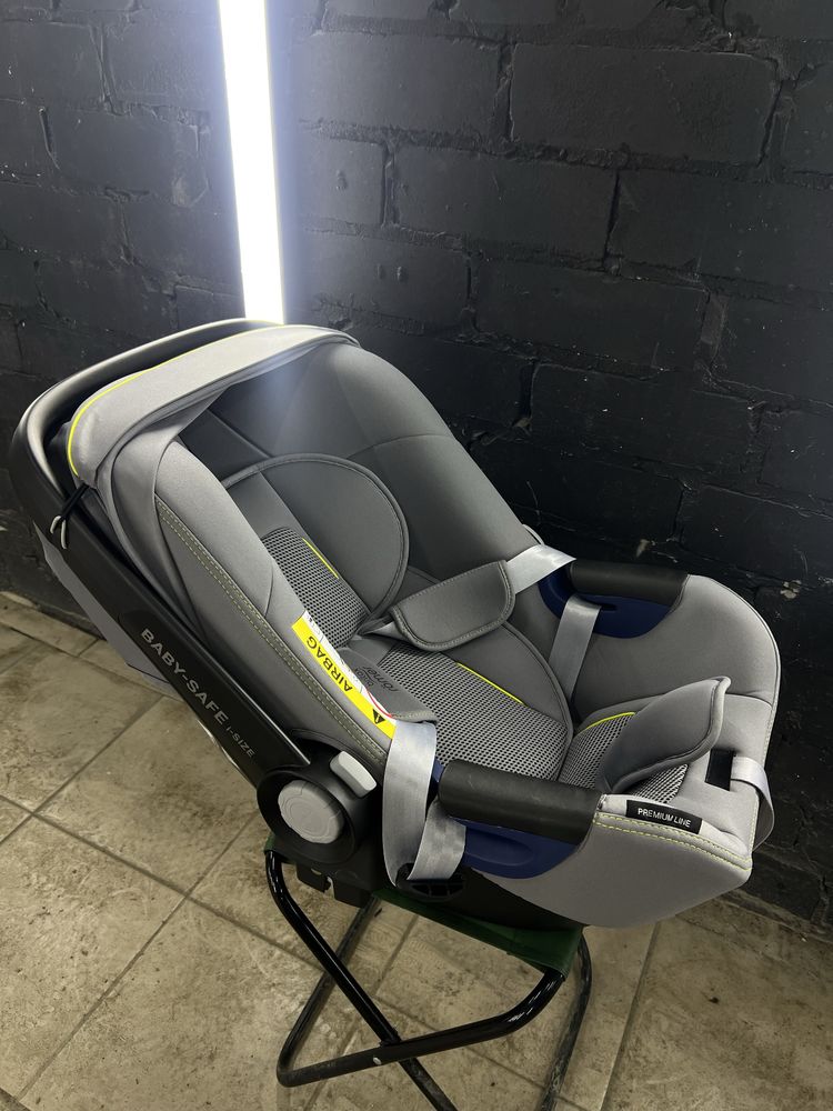 Автокрісло britax romer baby-safe i-size