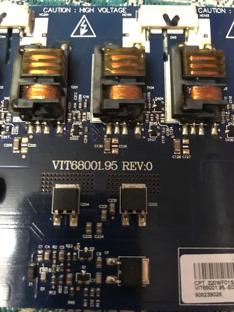 Інвертор телевізора samsung LE32S81B 4H.V0708.661 /A Model:V070-W04
