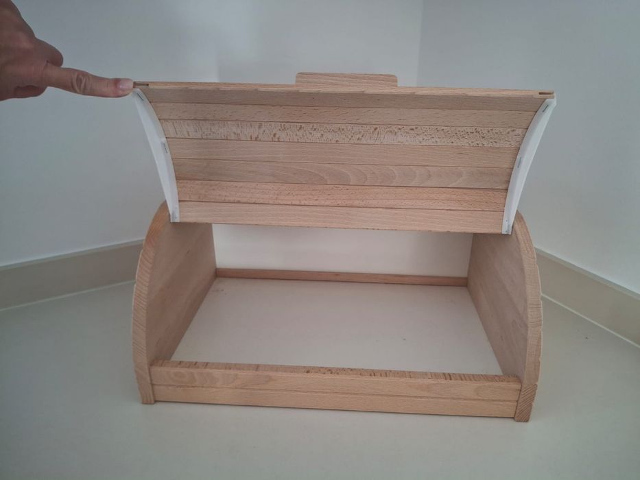 Caixa de pao madeira