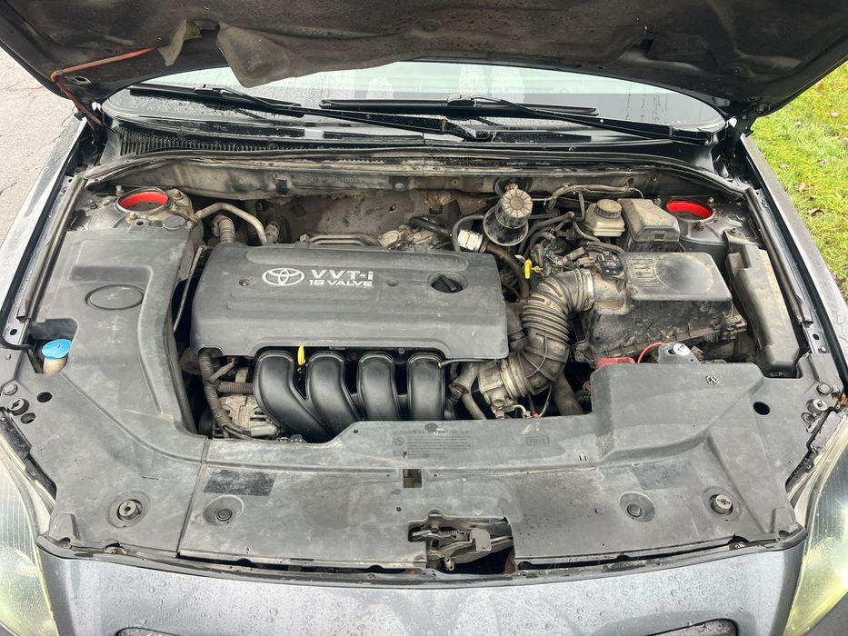 Toyota Avensis АКПП 2006 1,8 газ/бензин