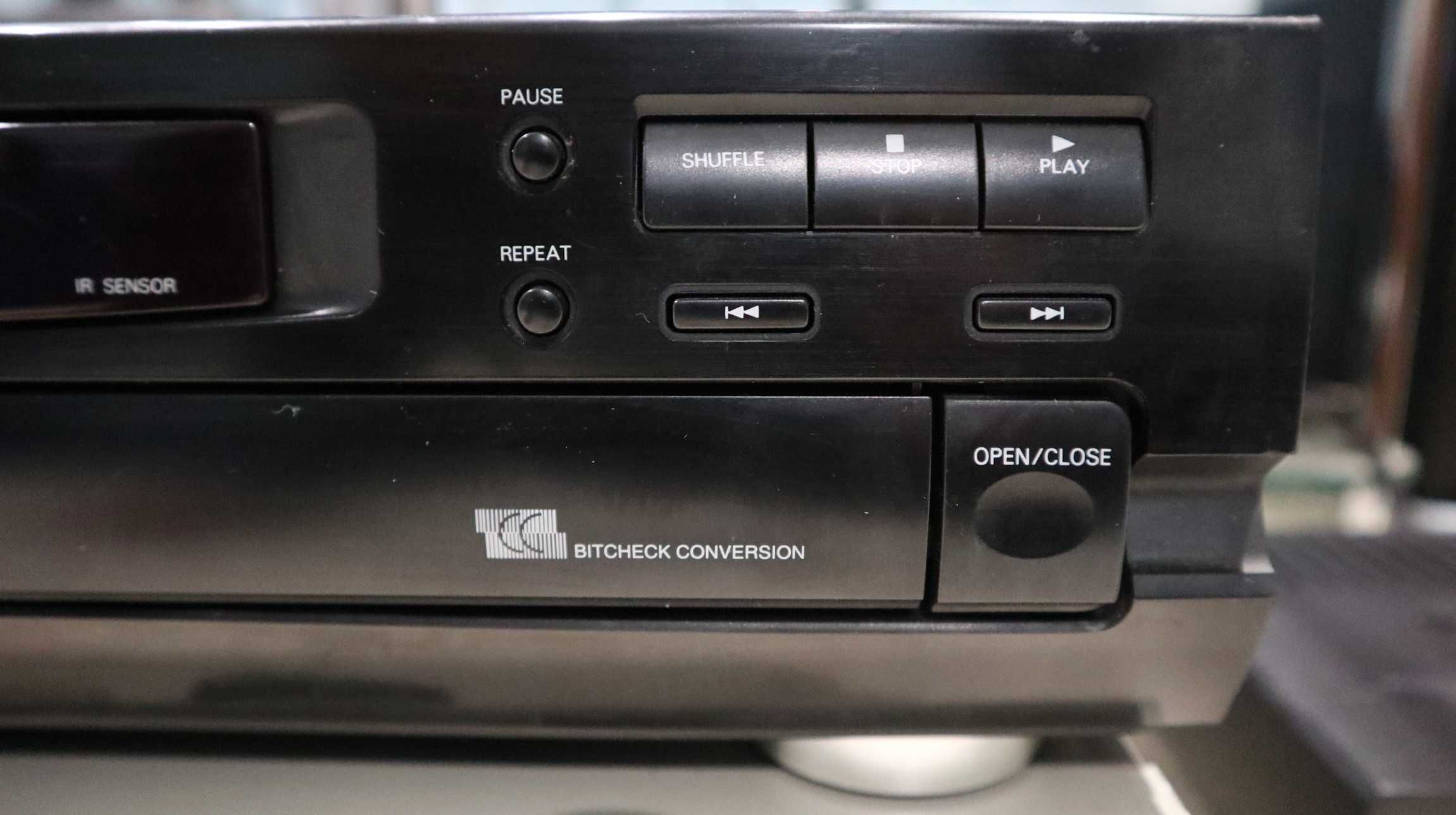 CD проигрыватель  PIONEER PD-4300 PHILIPS CDC-752