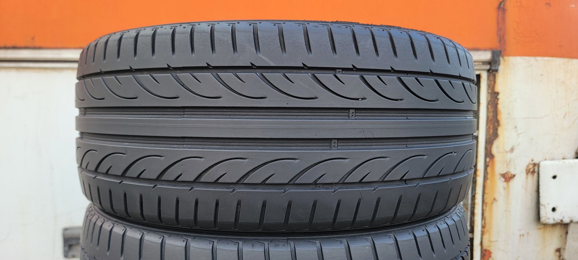 Автошины 215/40R17 резина Hankook шины летние