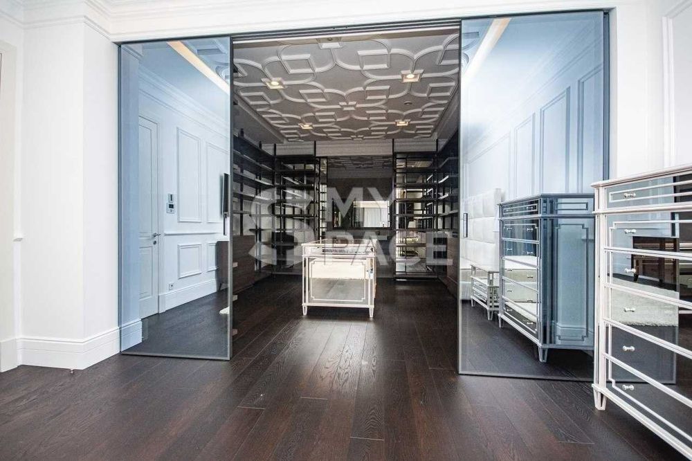 VIP Ремонт, вул. Мазепи 11-Б, вид на Дніпро