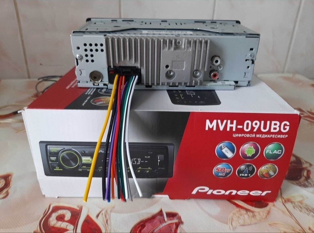 Автомагнитола Pioneer mvh 09 ubg