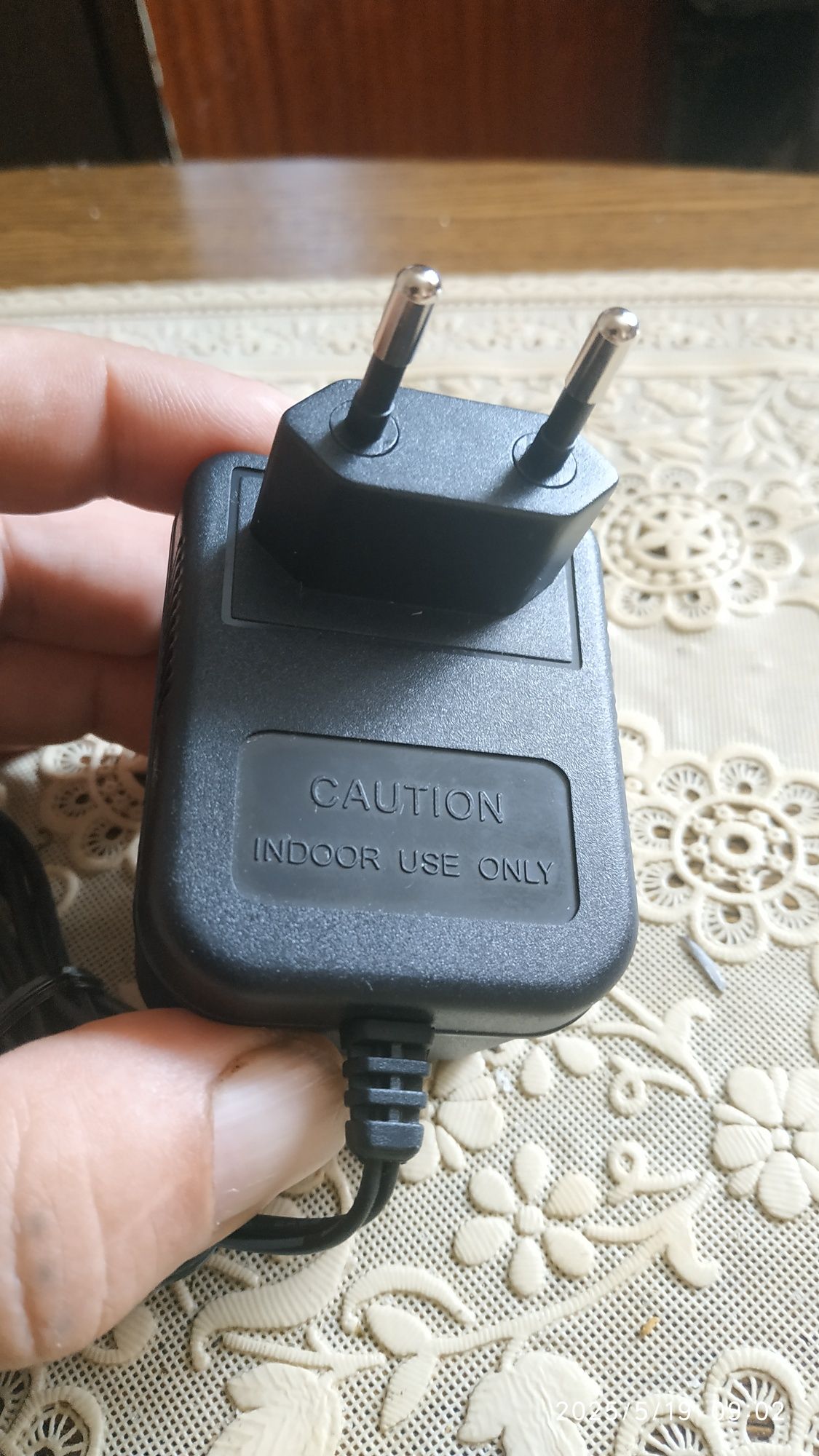 Блок питания 9V 1000ma новый
