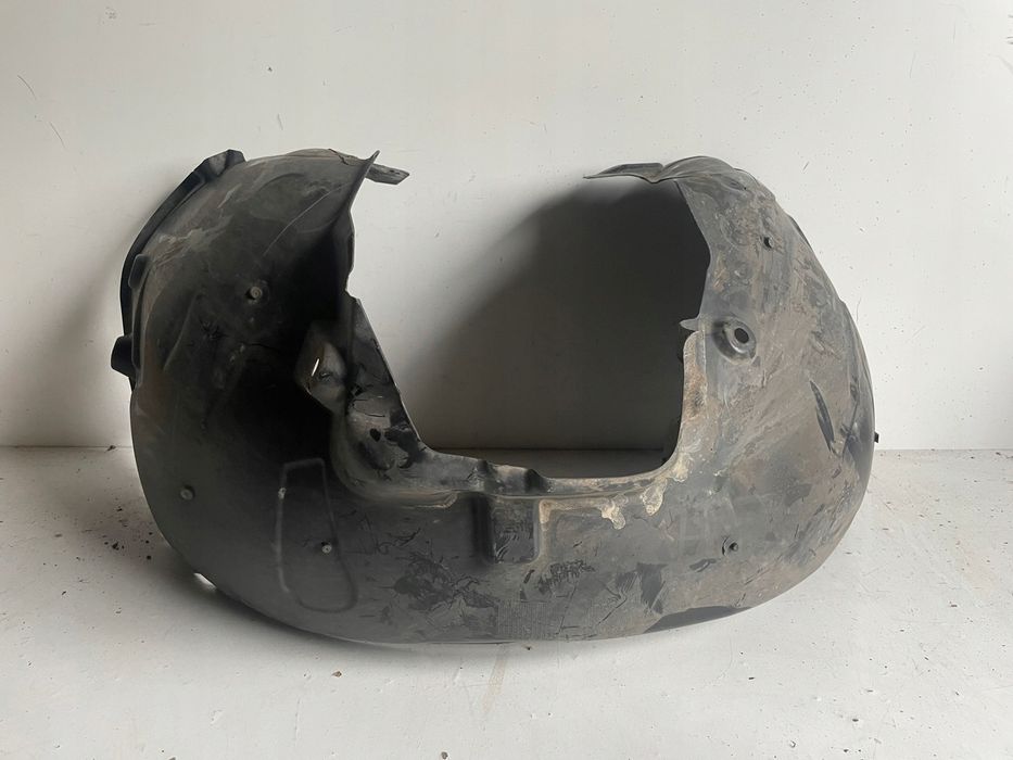 Audi A4 B9 nadkole prawe przód 8W0821172A