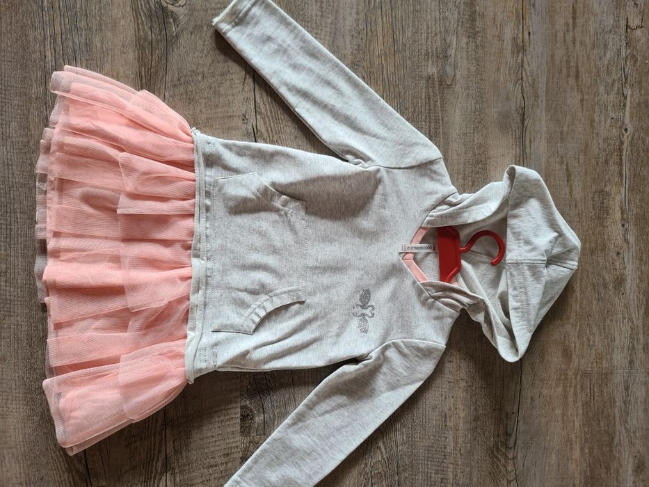 Nowa sukienka tiul Coccodrillo rozm 92 z kapturem sportowa