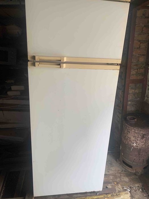 Холодильник Атлант в робочому стані