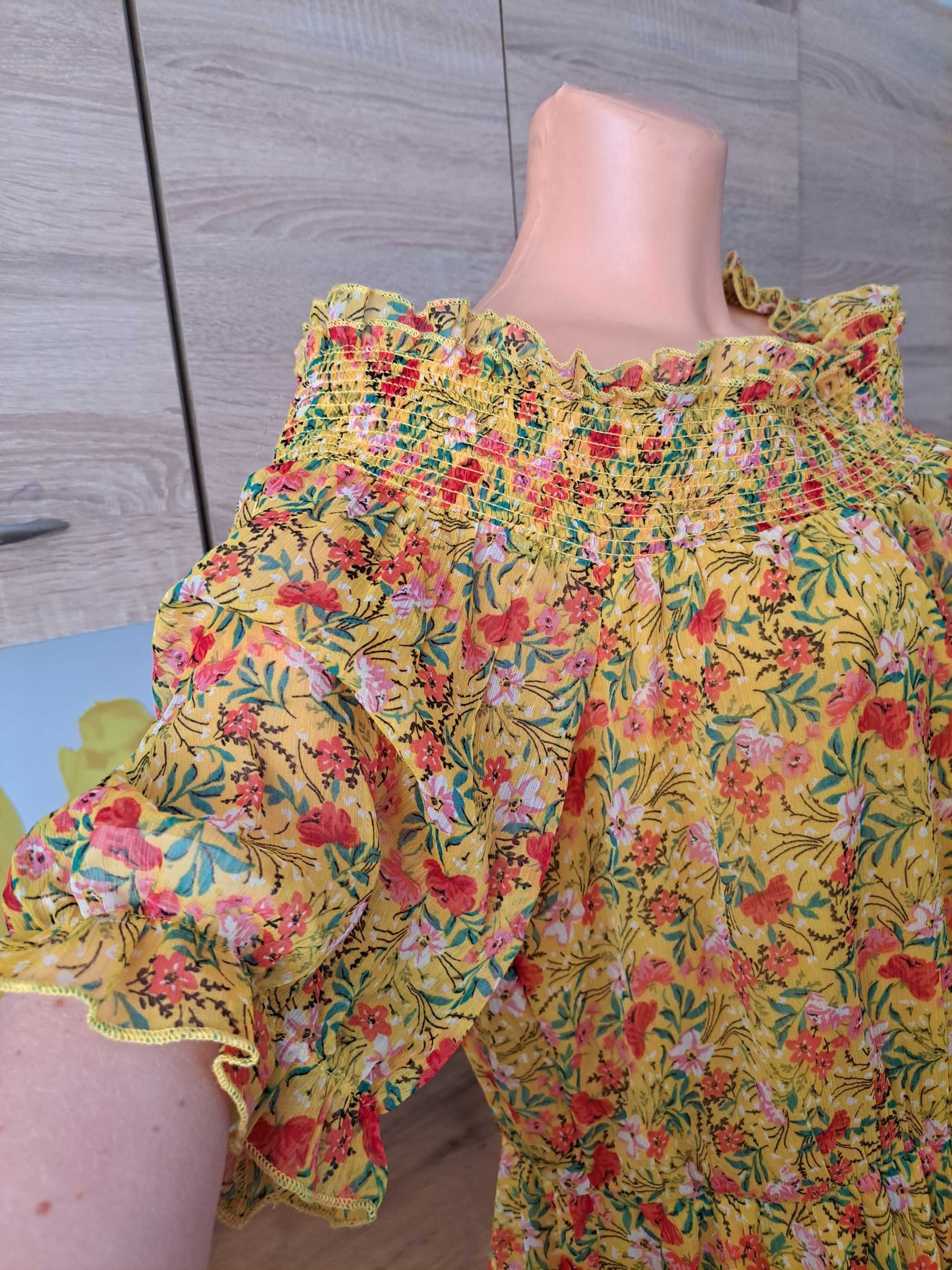 Śliczna zwiewna sukienka Papaya rozmiar 46 poliester kwiaty