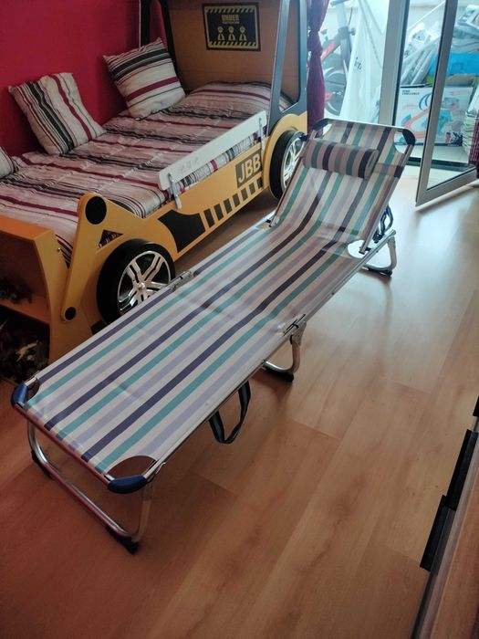 Espreguiçadeira nova