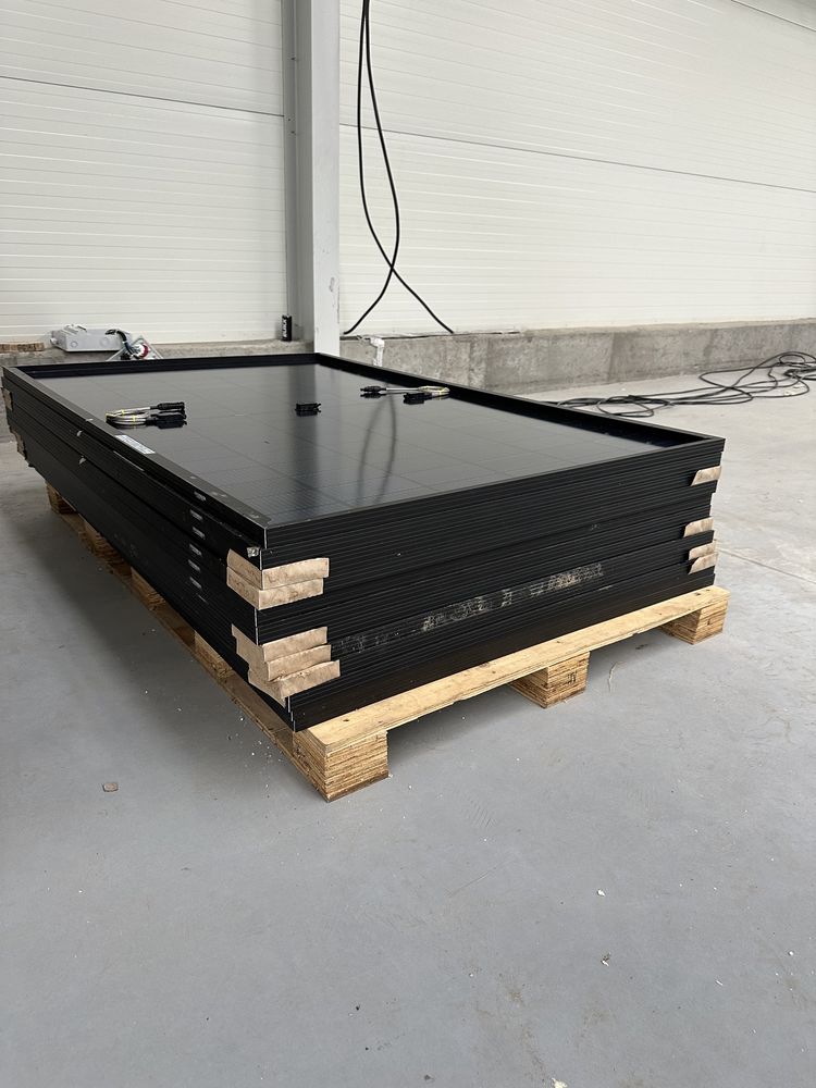 Nowe Panele Fotowoltaiczne Ampere SolarPro 445 BG Mono BiFacial