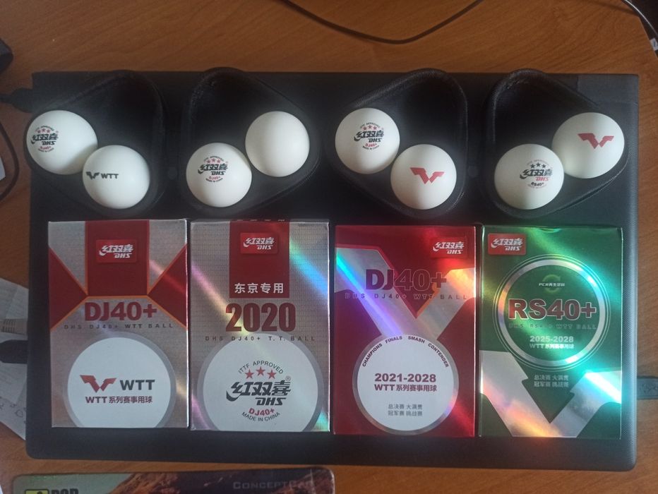 Турнірні м'ячі DHS RS 40+ WTT для настільного тенісу (мячики, шарики)