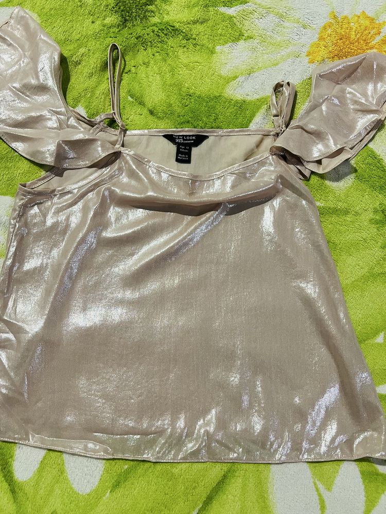 Продам нарядную кофточку, маечку
