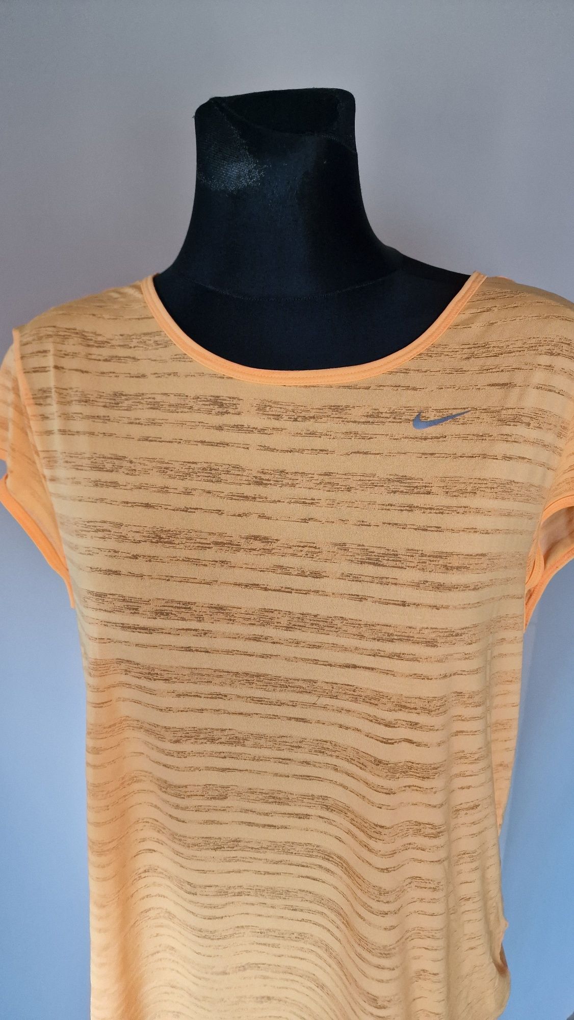 Nike rozmiar M koszulka sportowa damska