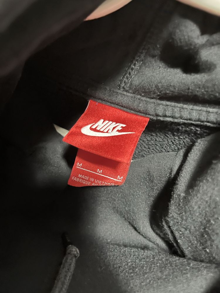 Czarna bluza nike usatf