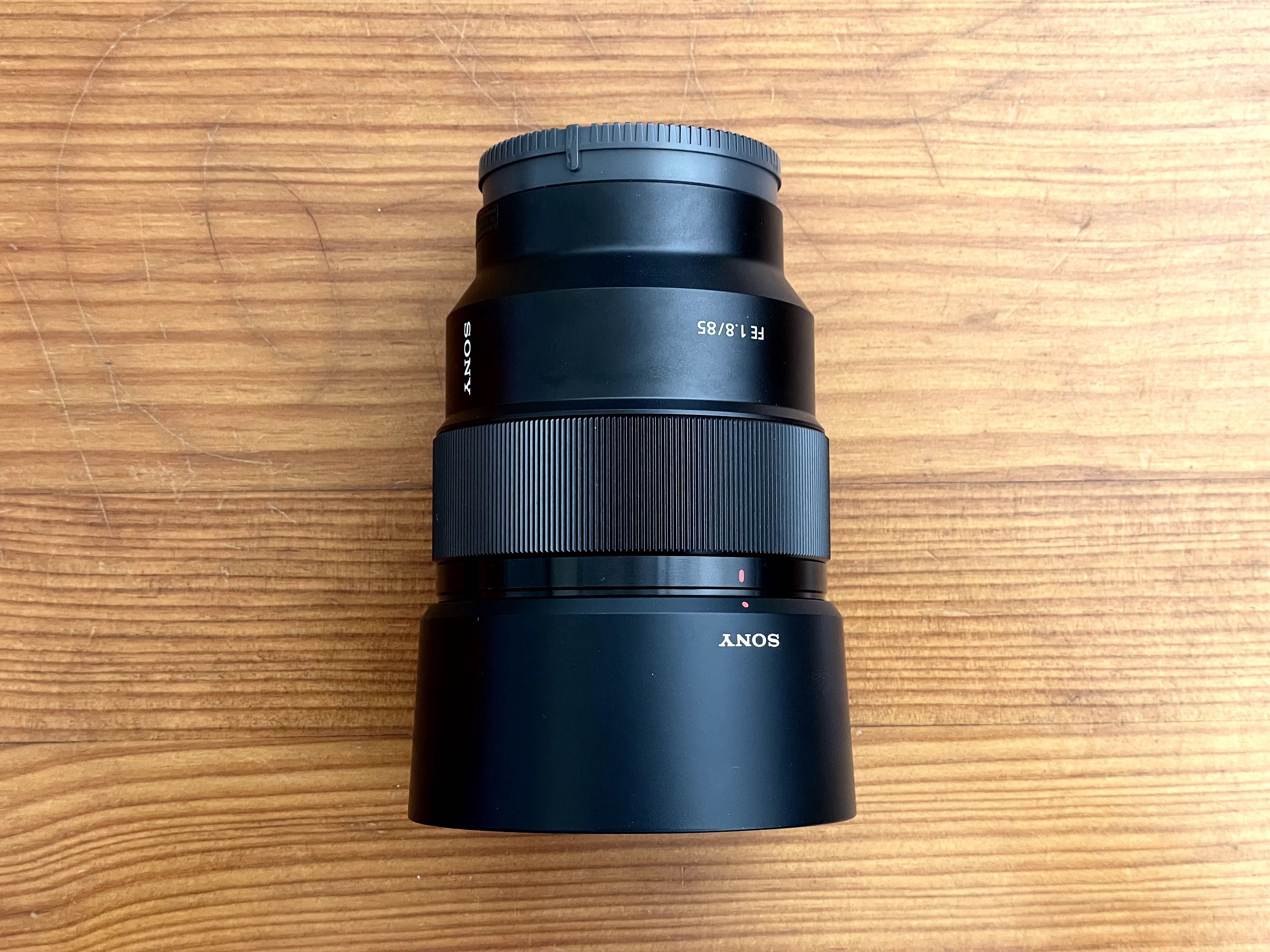 Objetiva Sony FE 85mm f/1.8