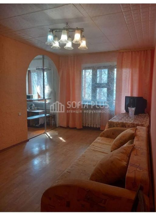Срочно! 3к, Баумана пров. 8, недорого