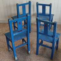 Cadeiras de madeira vintage alentejanas
