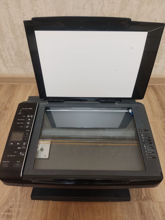 3 в 1 Epson Stylus TX210