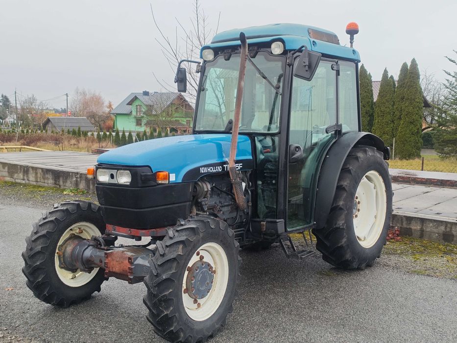 New Holland TN75F  | Sadowniczy | Klimatyzacja | 4x4 | skrętna oś |